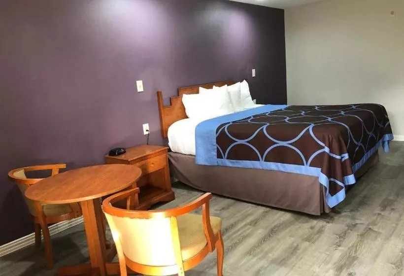 モーテル Diboll Inn And Suites