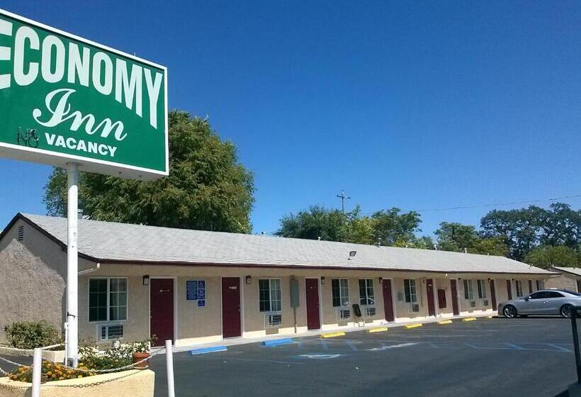모텔 Economy Inn Paso Robles