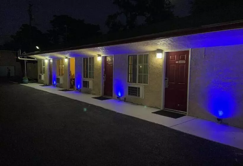 モーテル Economy Inn Paso Robles