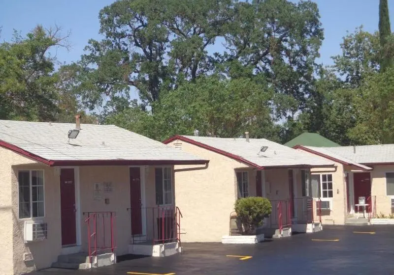 モーテル Economy Inn Paso Robles