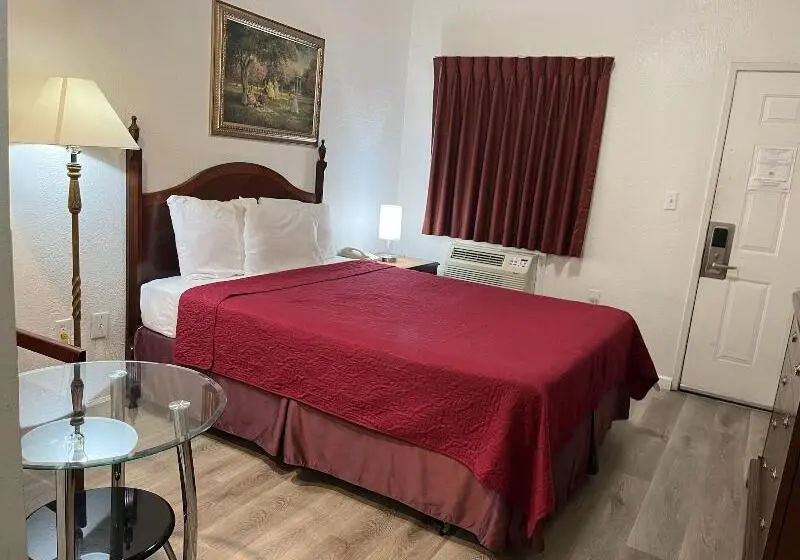 モーテル Economy Inn Paso Robles