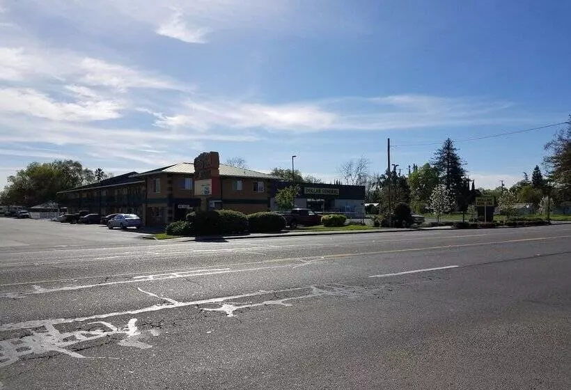 モーテル Gridley Inn & Rv Park