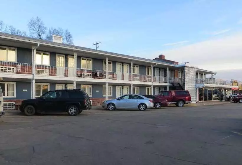 مُتل Mid Town Western Inn