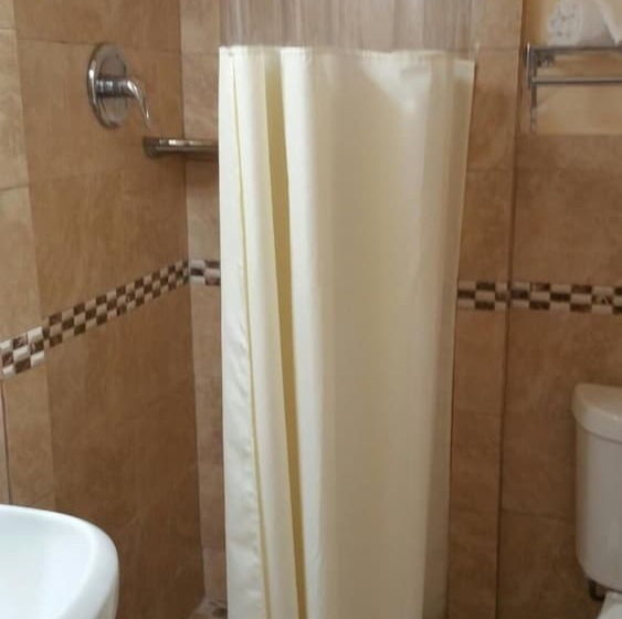 فندق على الطريق Palms Inn