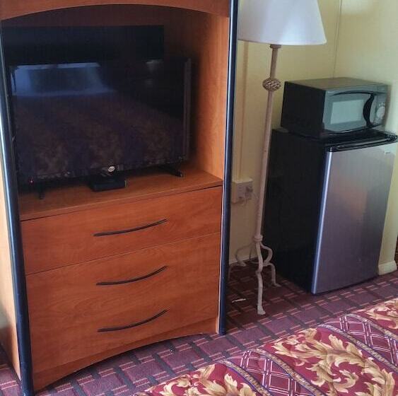 فندق على الطريق Palms Inn