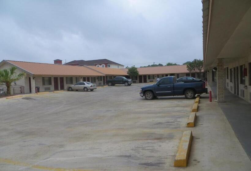 فندق على الطريق Pleasanton Executive Inn