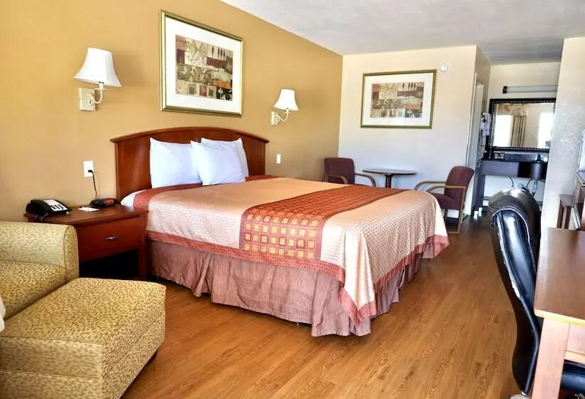 モーテル Regency Inn & Suites