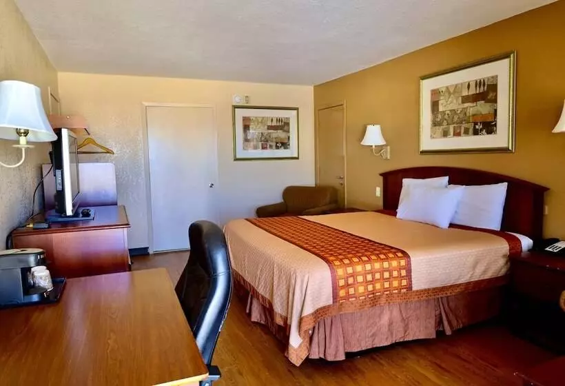 モーテル Regency Inn & Suites