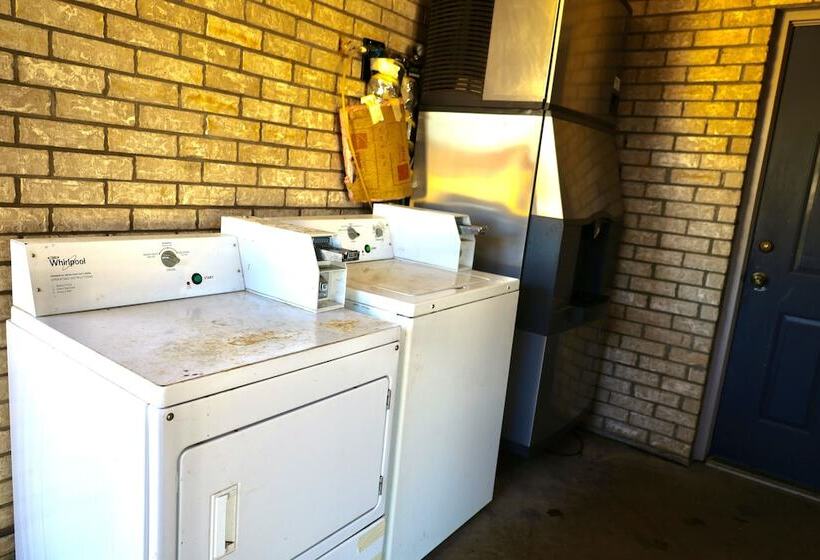 Motel Regency Inn & Suites