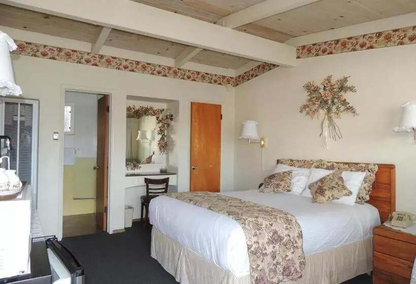 モーテル Sundown Inn Of Morro Bay