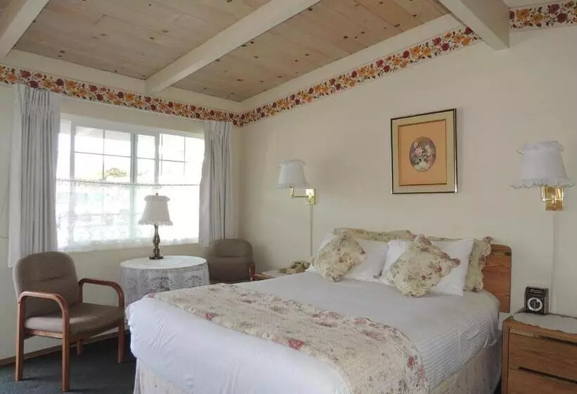 モーテル Sundown Inn Of Morro Bay