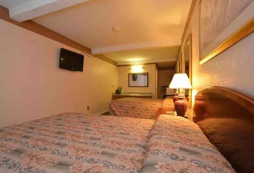 Newcastle Motel