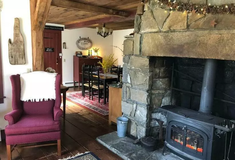 Riverwind Inn Bed And Breakfast
