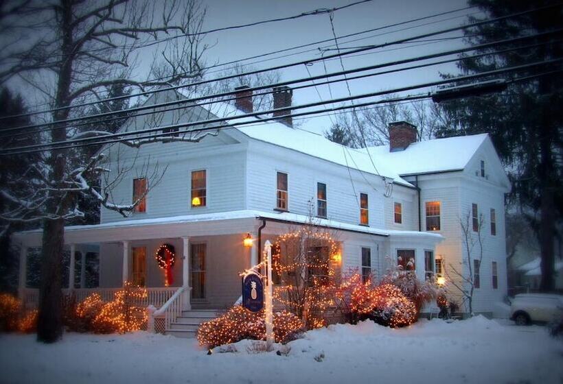 Riverwind Inn Bed And Breakfast