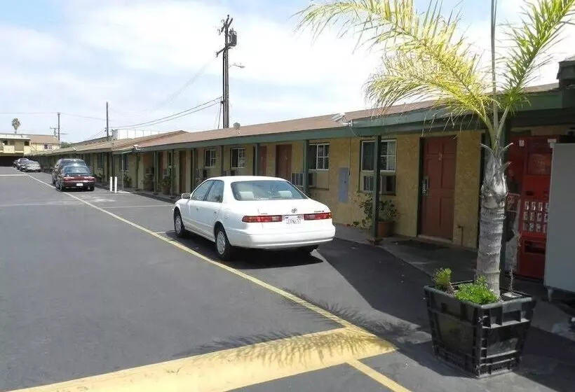 Starlite Motel