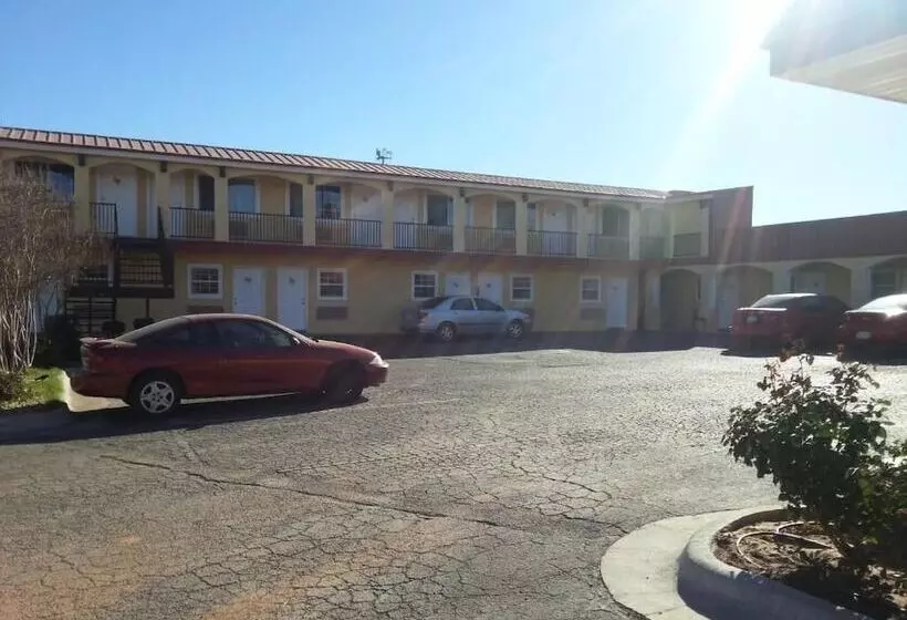 Tower Motel