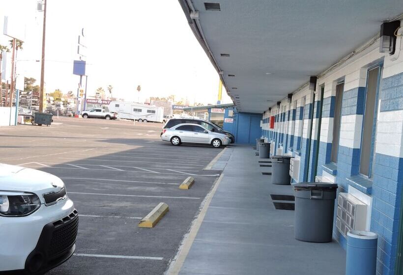 Walden Motel