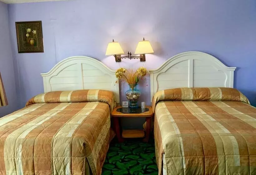 Walden Motel