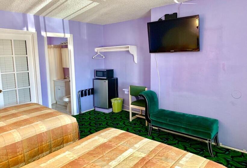 Walden Motel