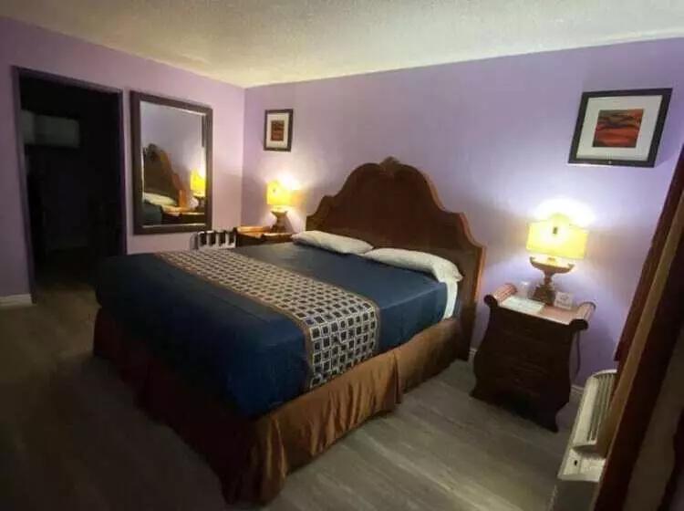 Walden Motel