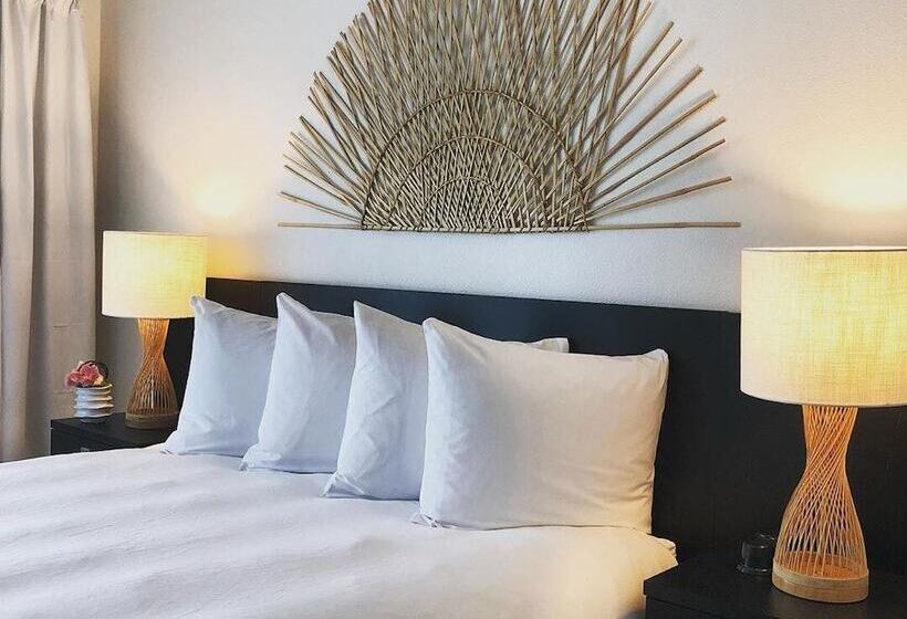 호텔 Pier View Suites