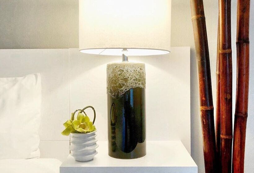 호텔 Pier View Suites