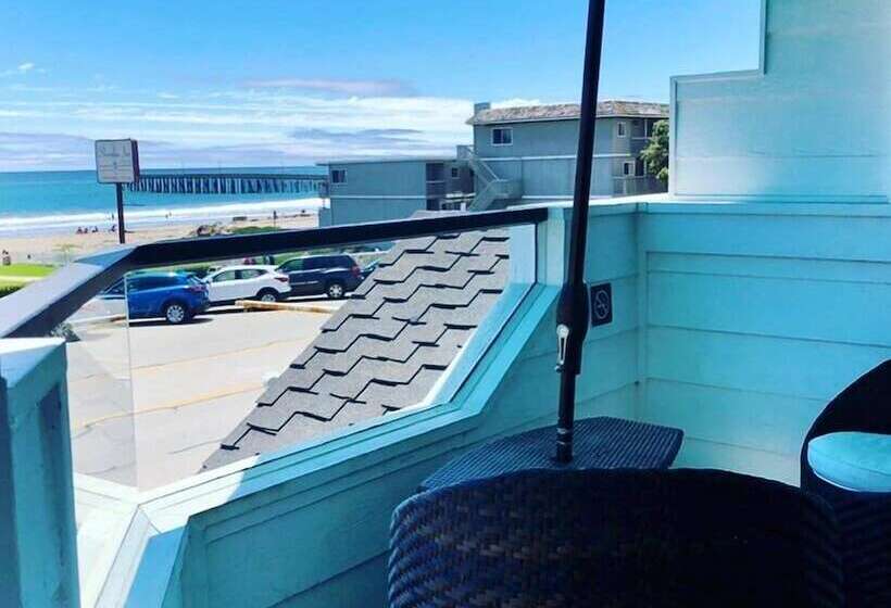 호텔 Pier View Suites