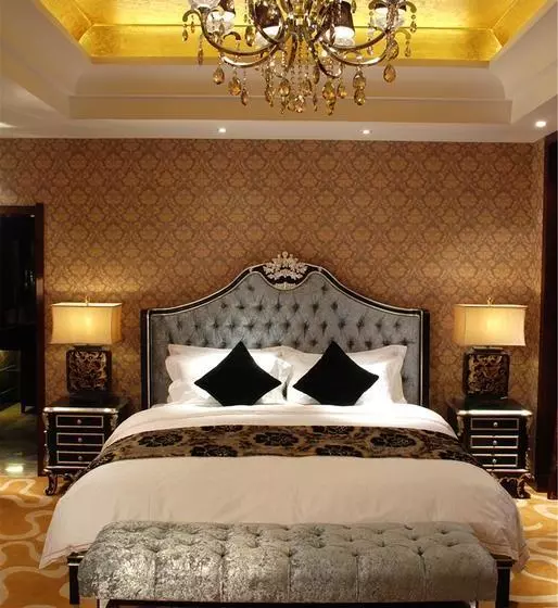 هتل Plaza Holiday Inn Jiayuguan