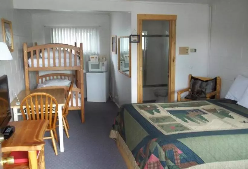 モーテル Budget Host Elk Antler Inn
