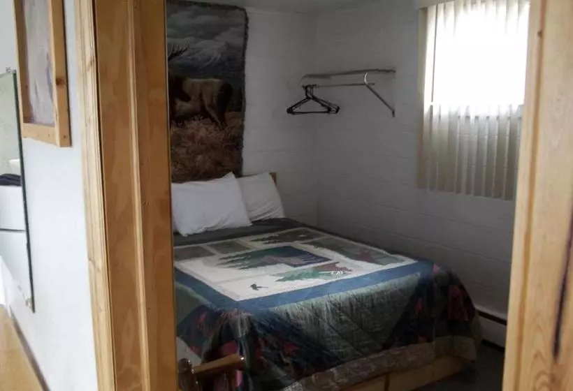 モーテル Budget Host Elk Antler Inn
