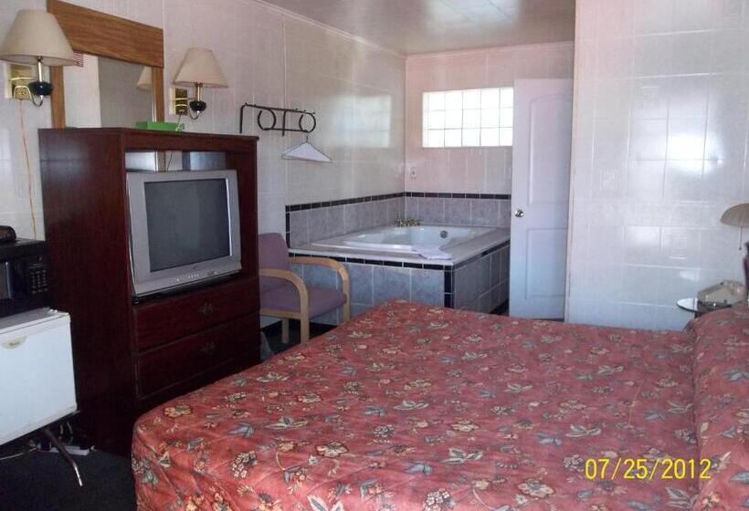 モーテル Clearview Motor Inn