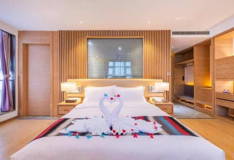 Novotel Huashan