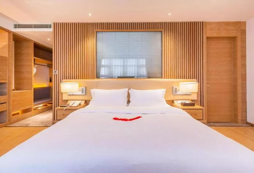 Novotel Huashan
