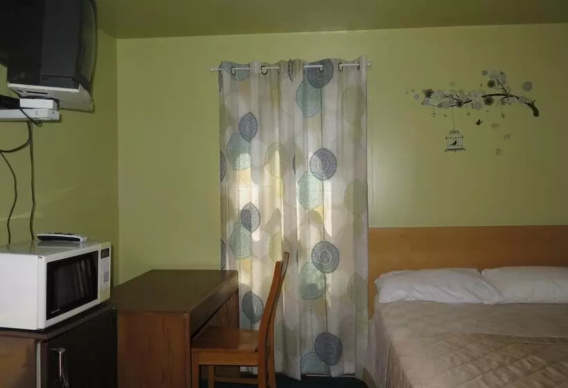 Pillow Talk Motel