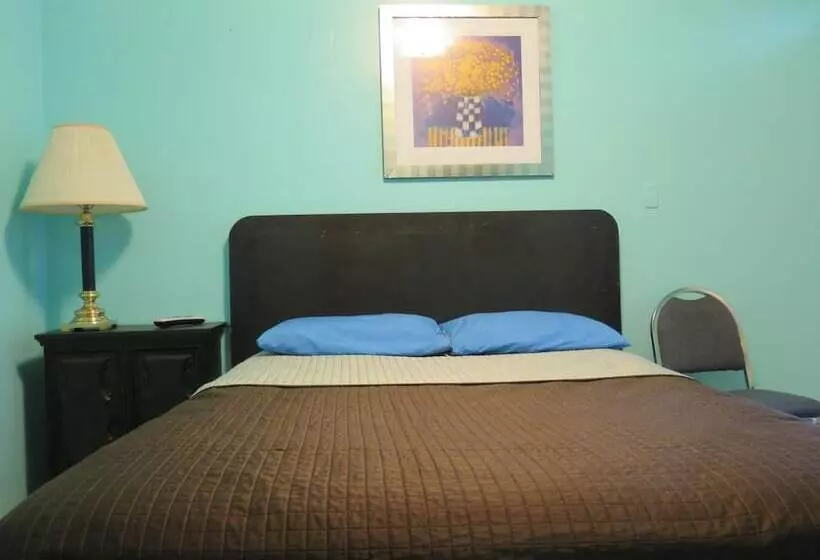 Pillow Talk Motel