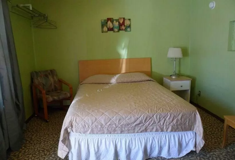 Pillow Talk Motel
