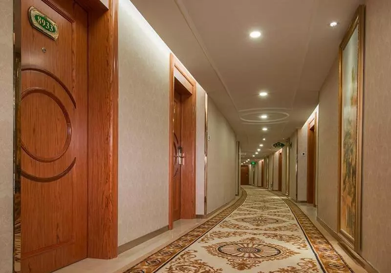 Vienna Hotel Mix City