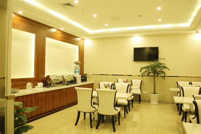 Отель Greentree Inn Jiangsu Yangzhou Geyuan Business