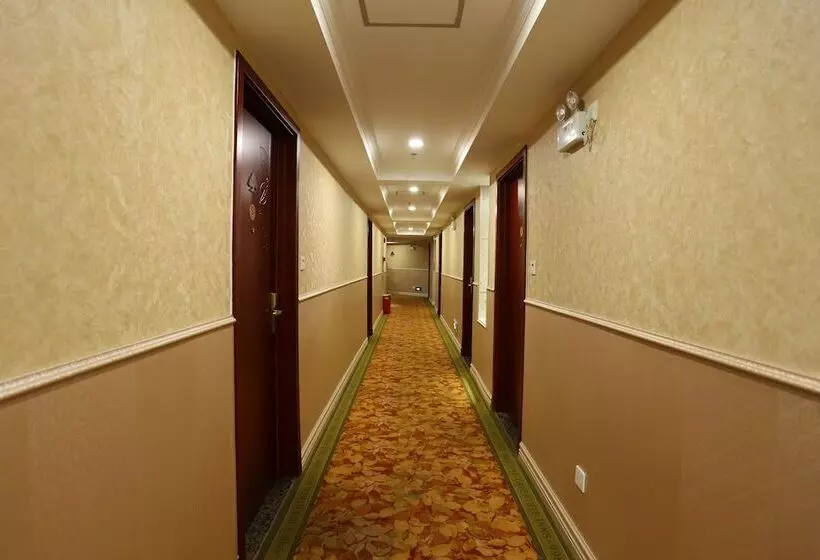 ホテル Greentree Inn Jieyang Municipal Government Express