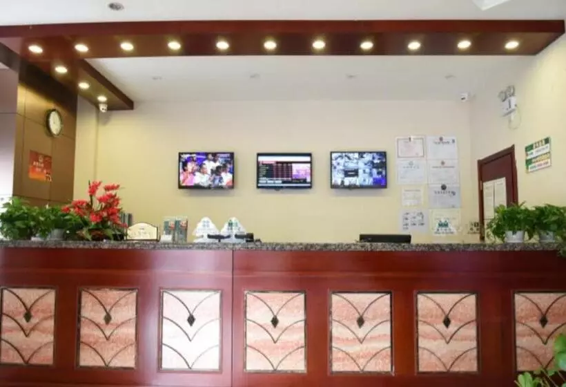 Hotelli Greentree Inn Langfang Guangyang District Guangyang Road City Government Express