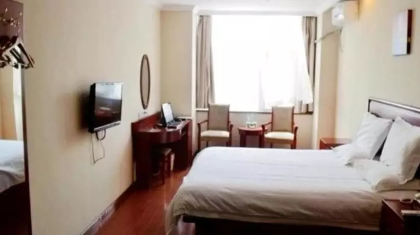 Hotelli Greentree Inn Langfang Guangyang District Guangyang Road City Government Express