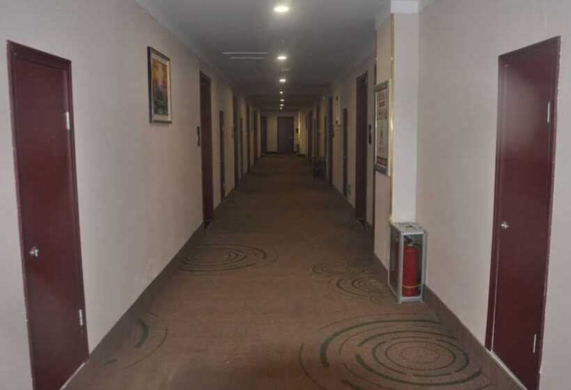 Hotell Greentree Inn Linyi Lanshan District Linxi No.11 Road Express