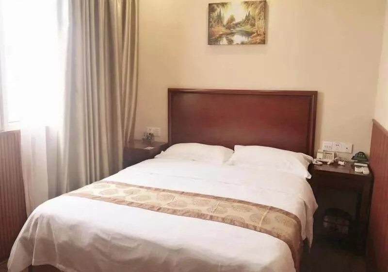 Hotelli Greentree Inn Zhejiang Ningbo Dongqian Lake Yinxian Avenue North Mozhi Road Business