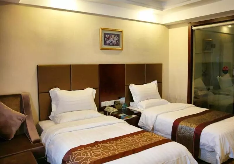 Hotelli Greentree Inn Shandong Rizhao Shanhaitian Holiday Resort Business