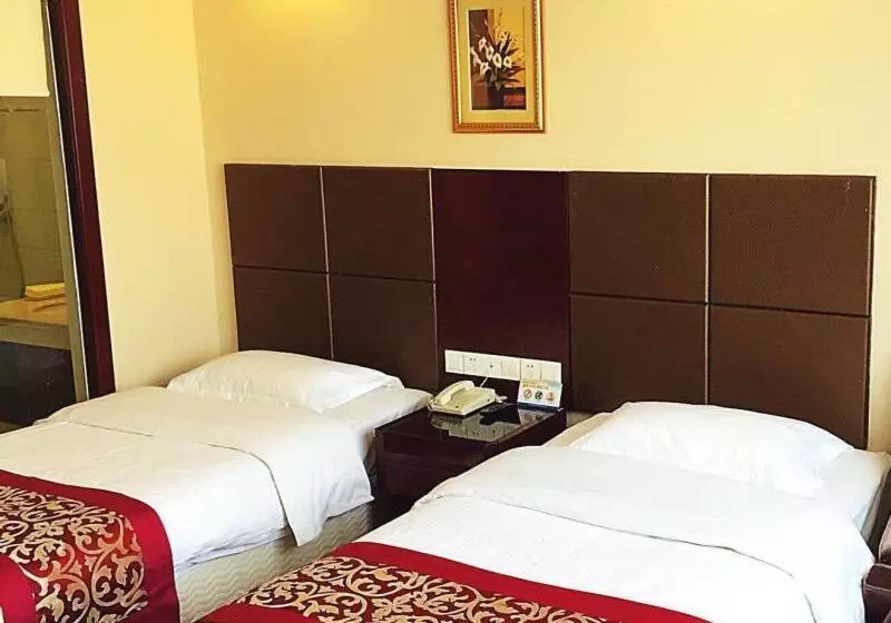 Hotelli Greentree Inn Shandong Rizhao Shanhaitian Holiday Resort Business