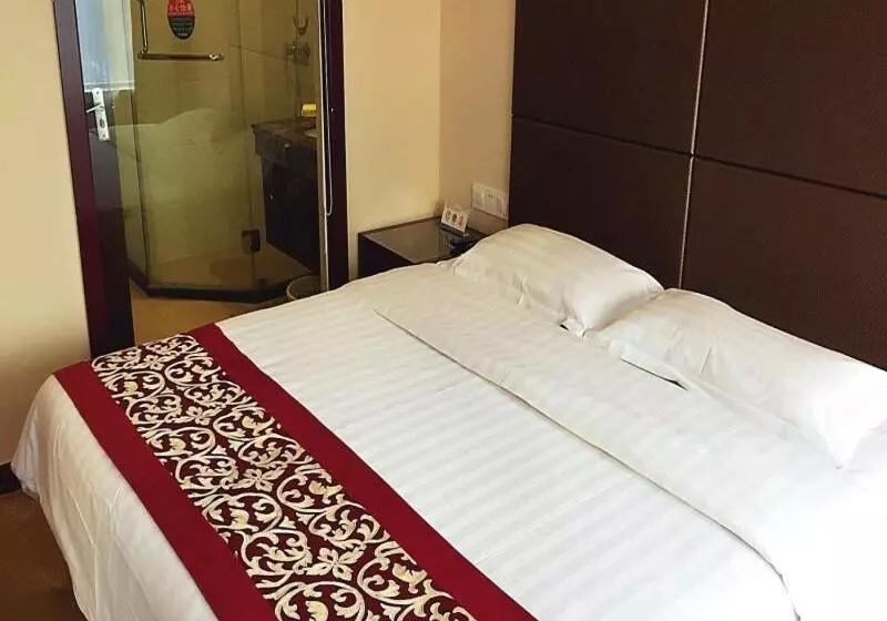 Hotelli Greentree Inn Shandong Rizhao Shanhaitian Holiday Resort Business