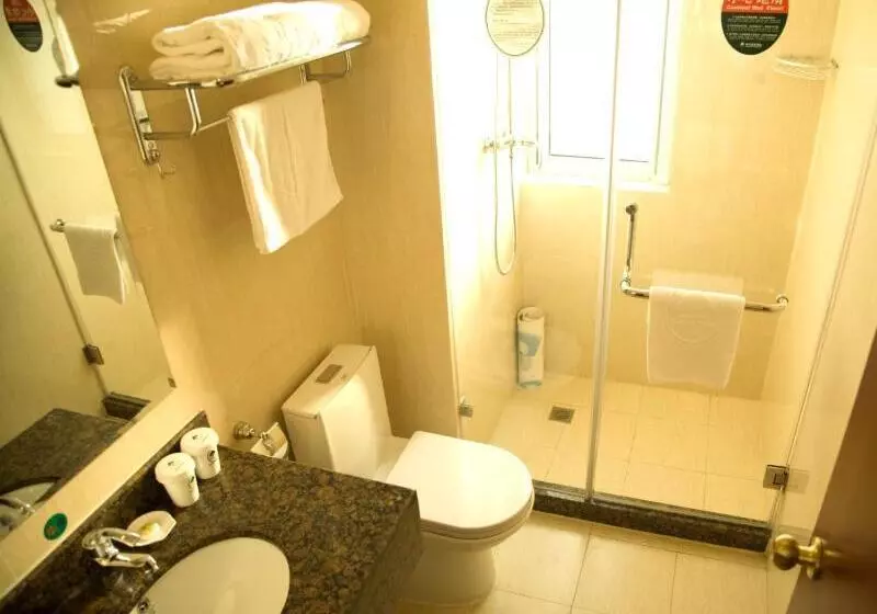 Hotelli Greentree Inn Shanghai Jiading District Jiangqiao Jinyun Road Metro Station Express