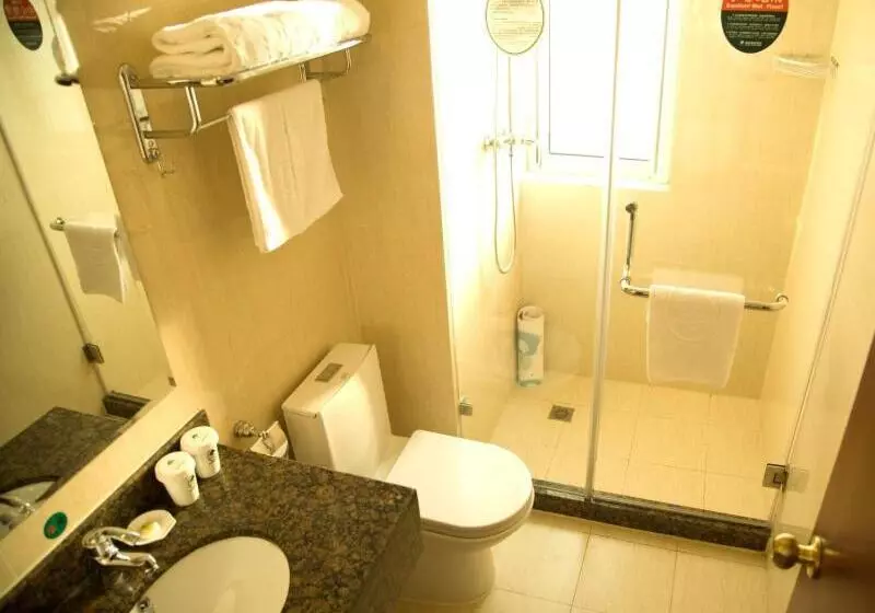 Hotelli Greentree Inn Shanghai Jiading District Jiangqiao Jinyun Road Metro Station Express