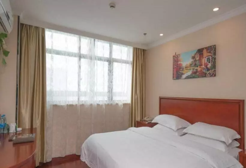 Hotelli Greentree Inn Wuhu Fangte Second Phase Nanxiang Wanshang Express