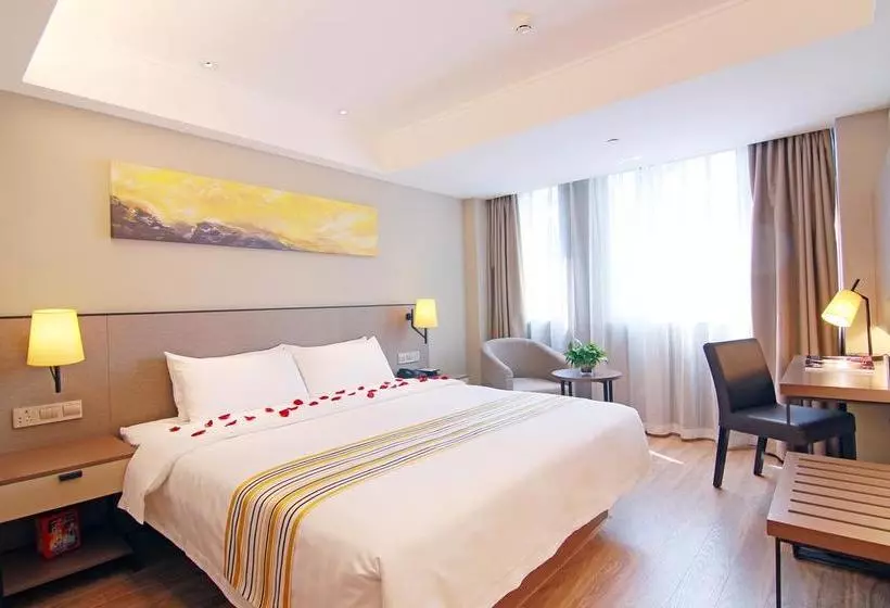 ホテル Home Inn Plus Kunmin Qingniang Road Jinying Plaza